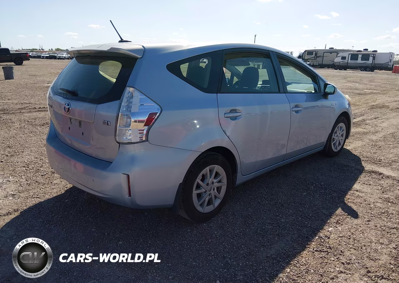 2013 Toyota Prius V Three VIN:JTDZN3EU6D3220088 - 4