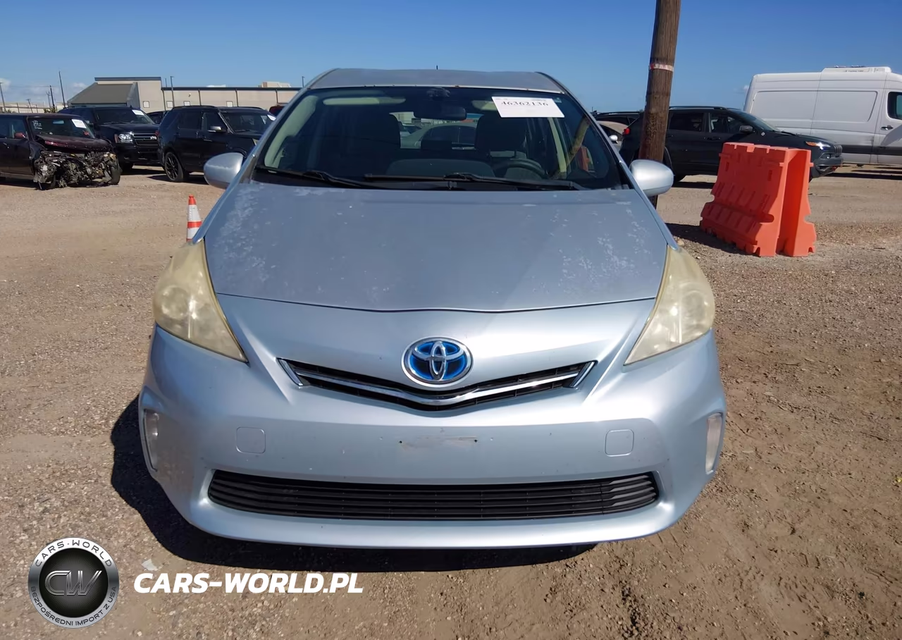2013 Toyota Prius V Three VIN:JTDZN3EU6D3220088 - 6