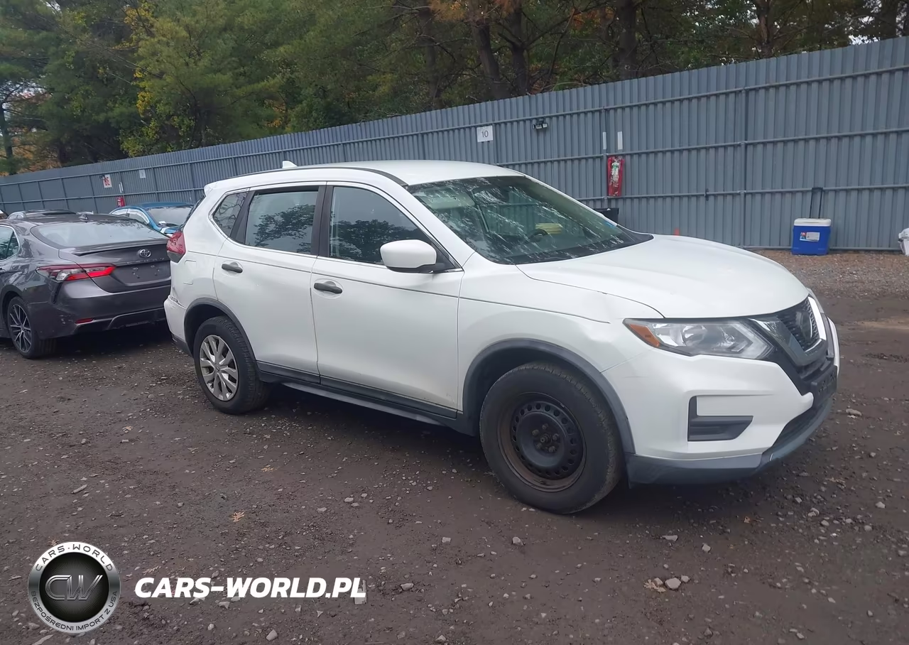 2018 Nissan Rogue S VIN:KNMAT2MV6JP563446 - 1