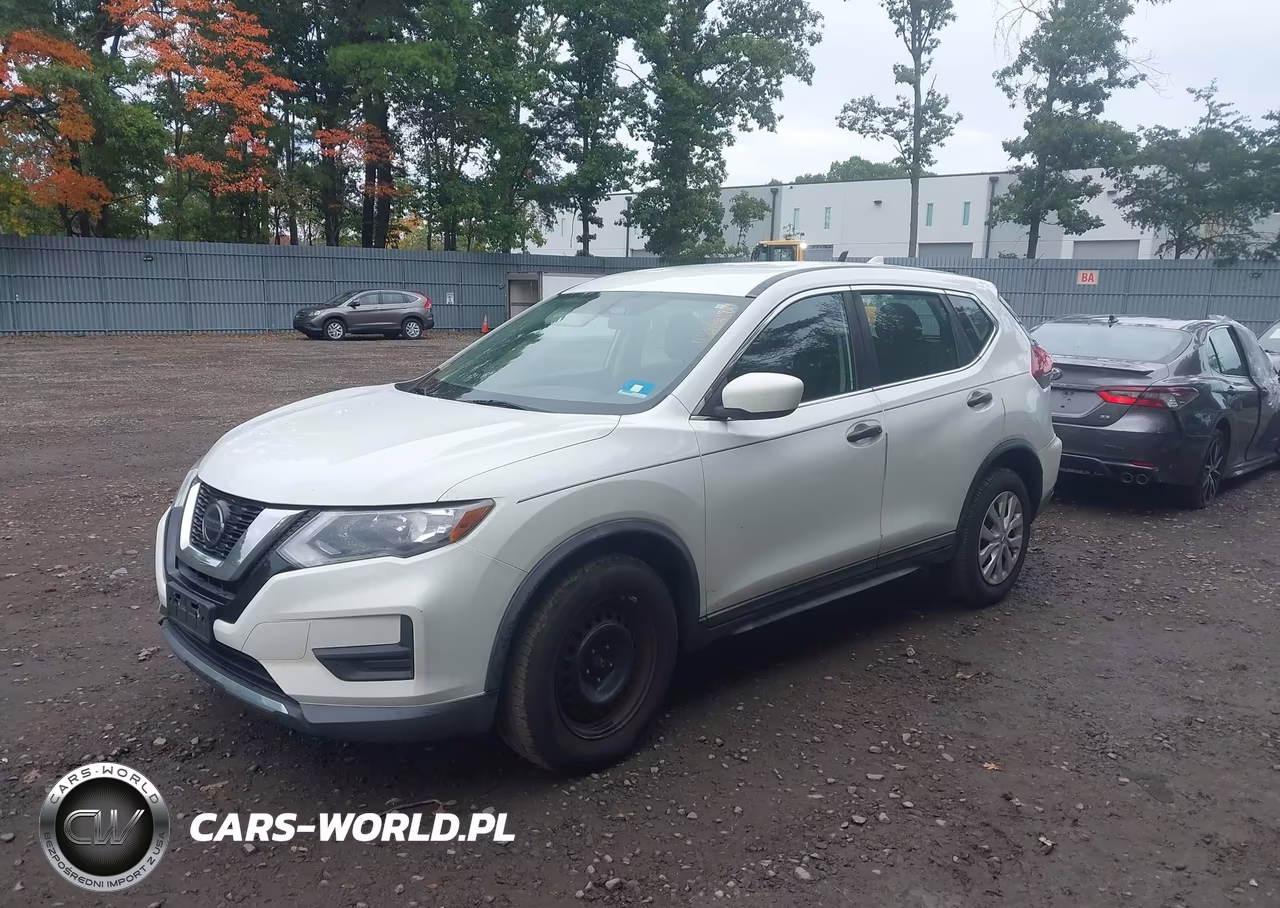 2018 Nissan Rogue S VIN:KNMAT2MV6JP563446 - 2