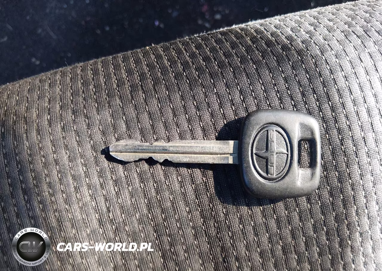 2008 Scion Xb VIN:JTLKE50E981003752 - 11
