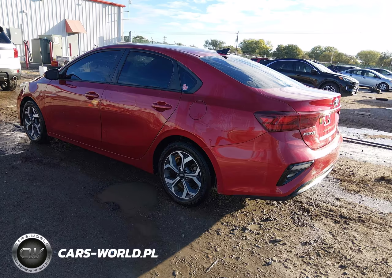 2021 KIA FORTE FE VIN:3KPF24AD3ME340253 - 3