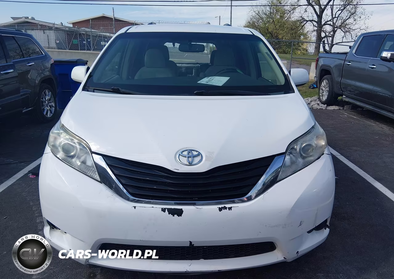 2013 Toyota Sienna Le V6 8 Passenger VIN:5TDKK3DC3DS398591 - 12