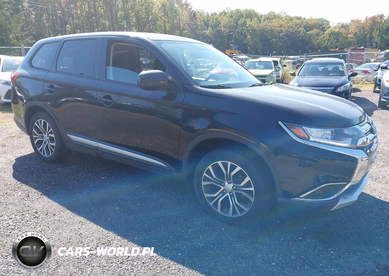 2017 Mitsubishi Outlander Es