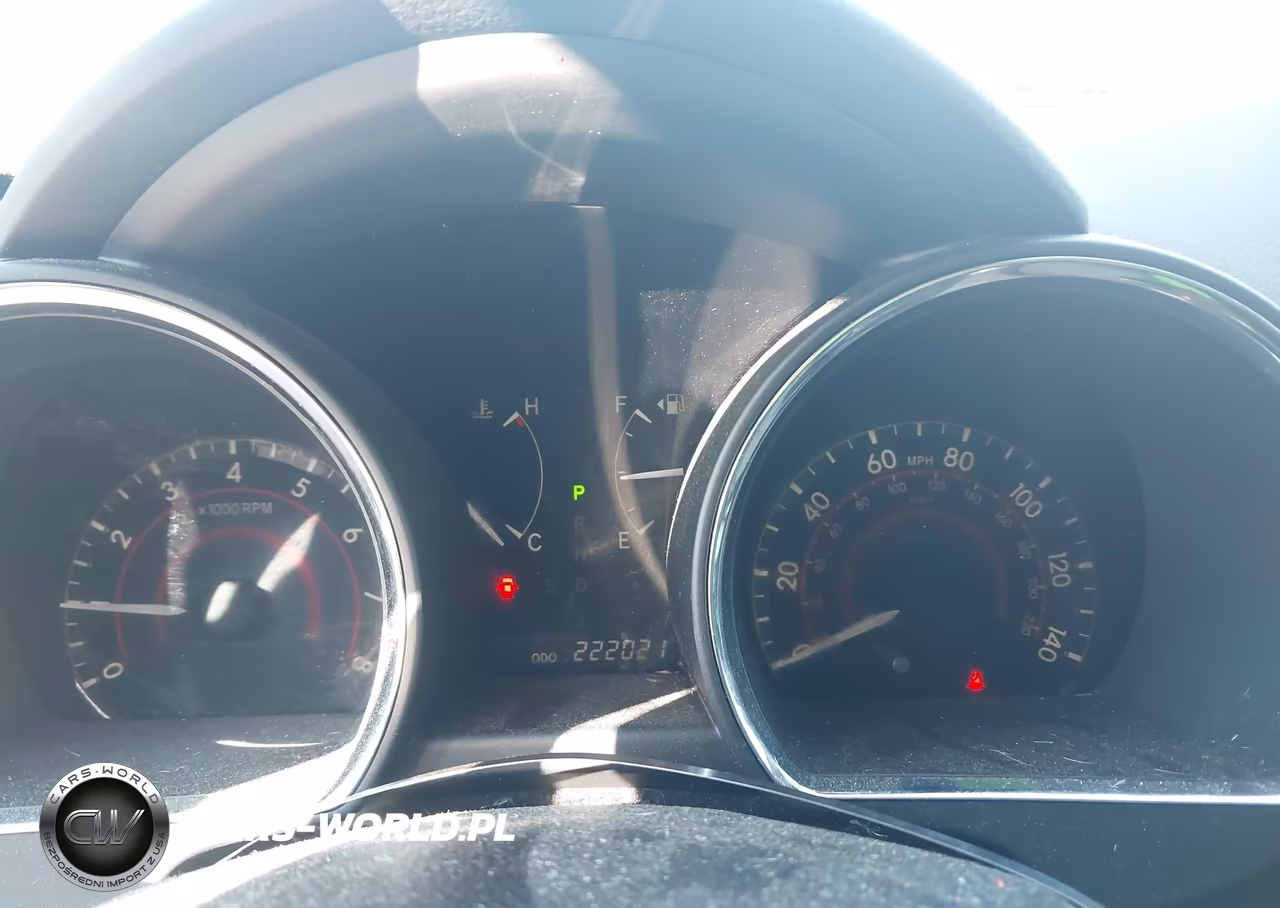 2010 Toyota Highlander Base V6 VIN:JTEZK3EH3A2104985 - 7