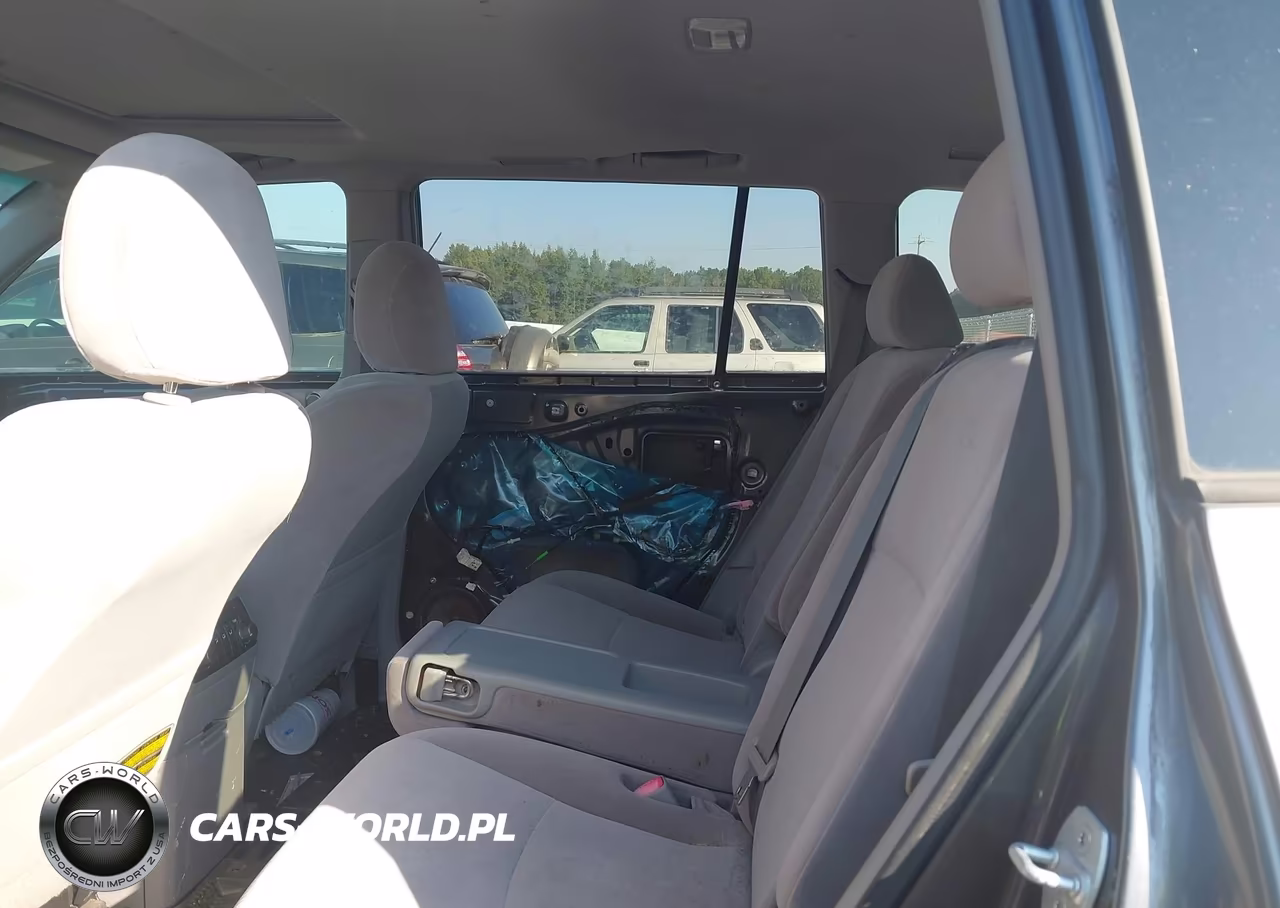 2010 Toyota Highlander Base V6 VIN:JTEZK3EH3A2104985 - 8