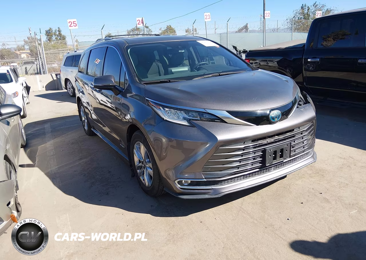 2021 Toyota Sienna Limited