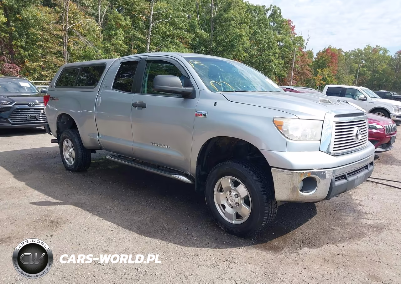 2013 Toyota Tundra Grade 5.7L V8
