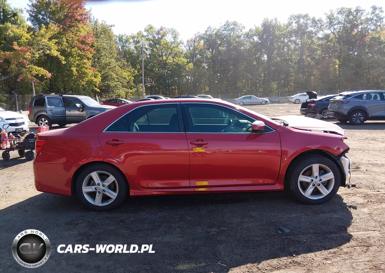 2014 Toyota Camry Se VIN:4T1BF1FK4EU865961 - 13