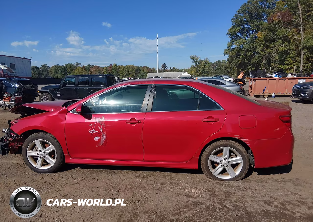 2014 Toyota Camry Se VIN:4T1BF1FK4EU865961 - 14
