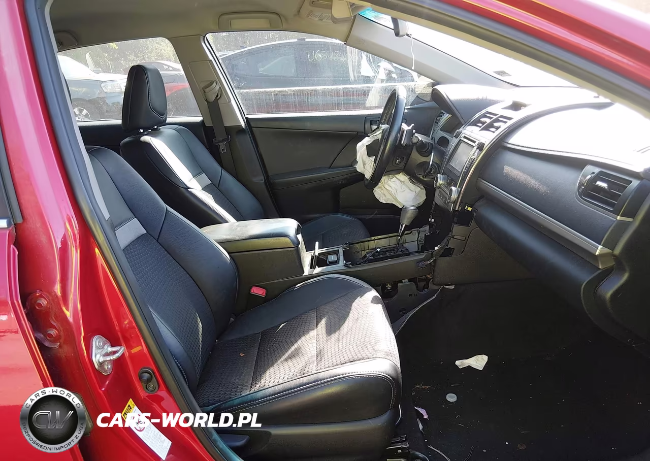2014 Toyota Camry Se VIN:4T1BF1FK4EU865961 - 5