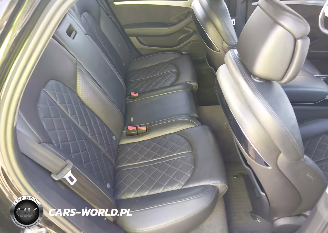 2017 Audi S8 Plus 4.0T Plus (Tiptronic) (No Longer Available For Ordering) VIN:WUAJ5AFDXHN900525 - 8