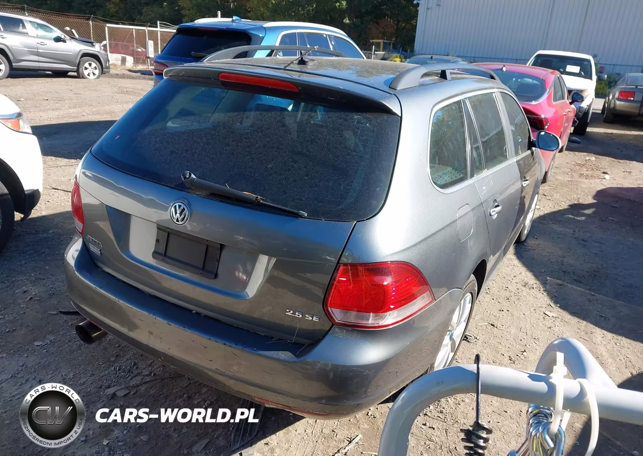 2013 Volkswagen Jetta Sportwagen 2.5L Se VIN:3VWPP7AJ4DM681564 - 4