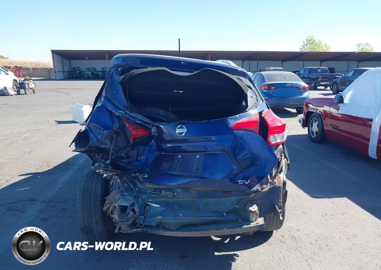 2018 Nissan Kicks Sv VIN:3N1CP5CU9JL506938 - 16