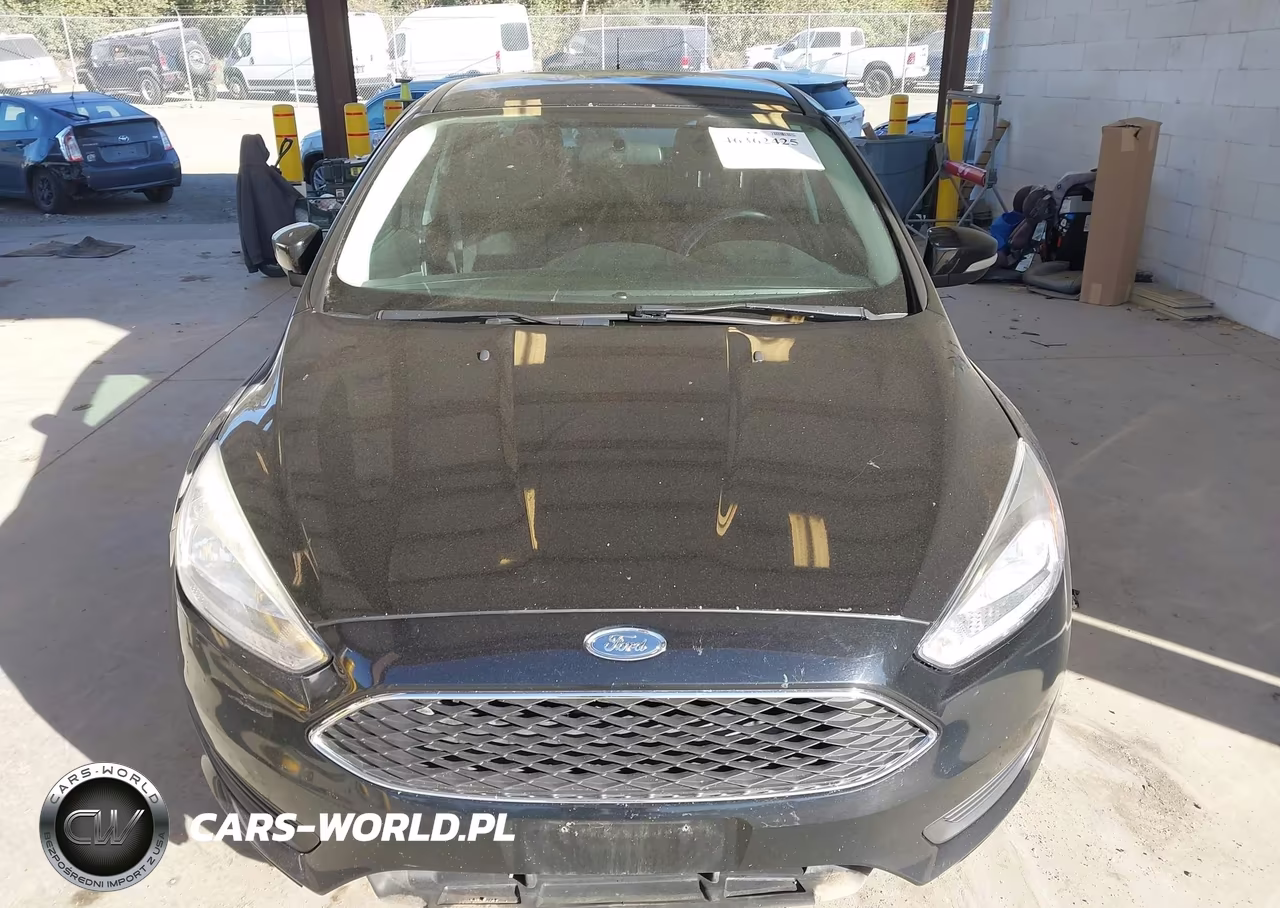 2017 Ford Focus Se VIN:1FADP3F23HL304253 - 12
