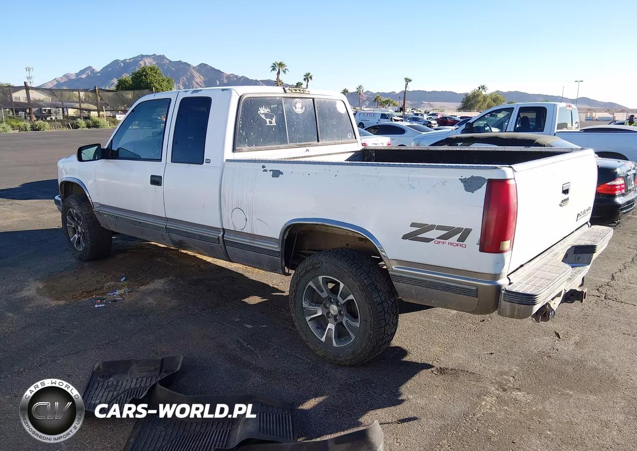 1998 Chevrolet K1500 Fleetside VIN:2GCEK19R6W1158573 - 3