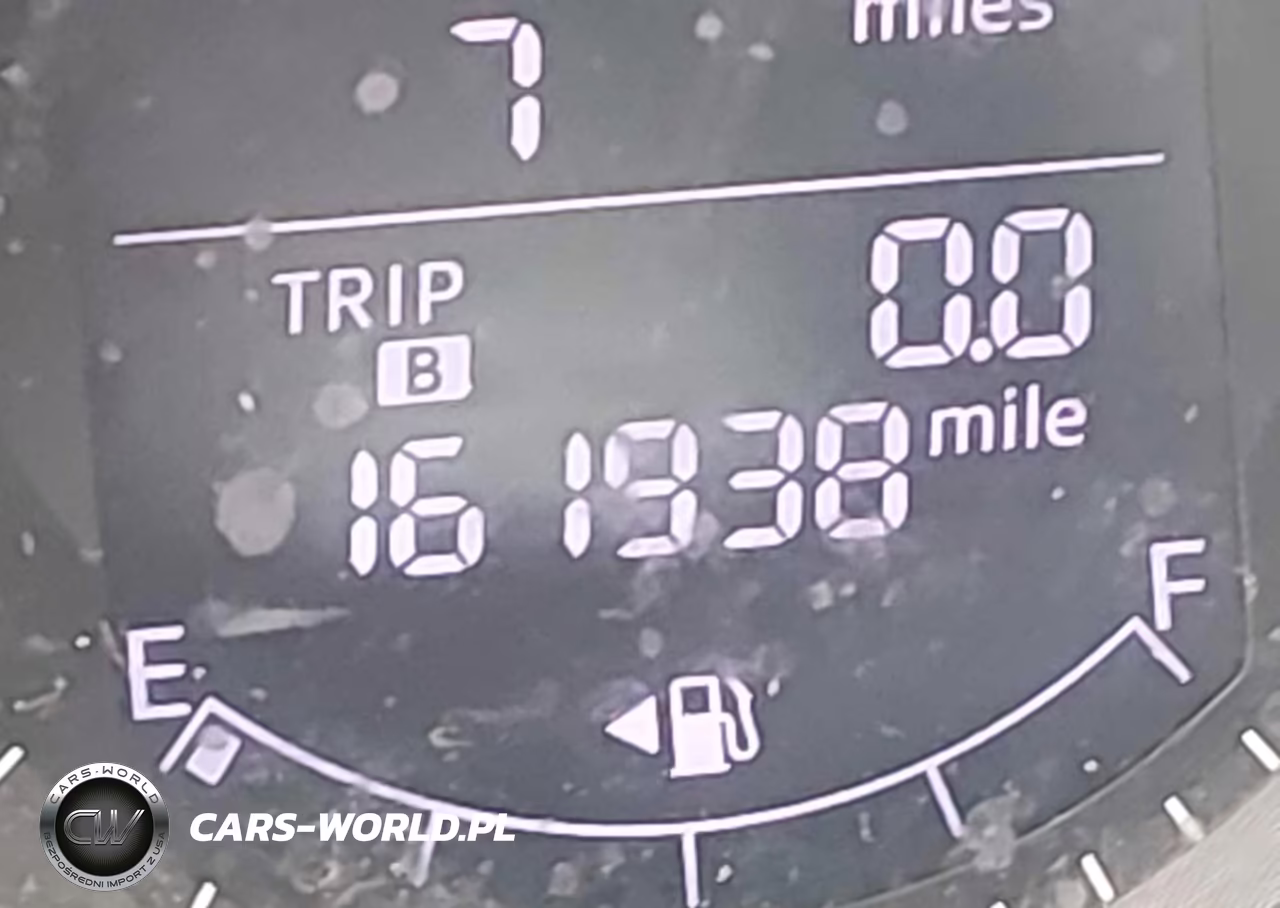 2015 Mazda Mazda6 I Sport VIN:JM1GJ1U51F1221004 - 16