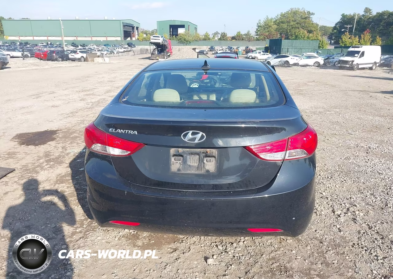 2012 Hyundai Elantra Gls VIN:5NPDH4AE2CH096233 - 16