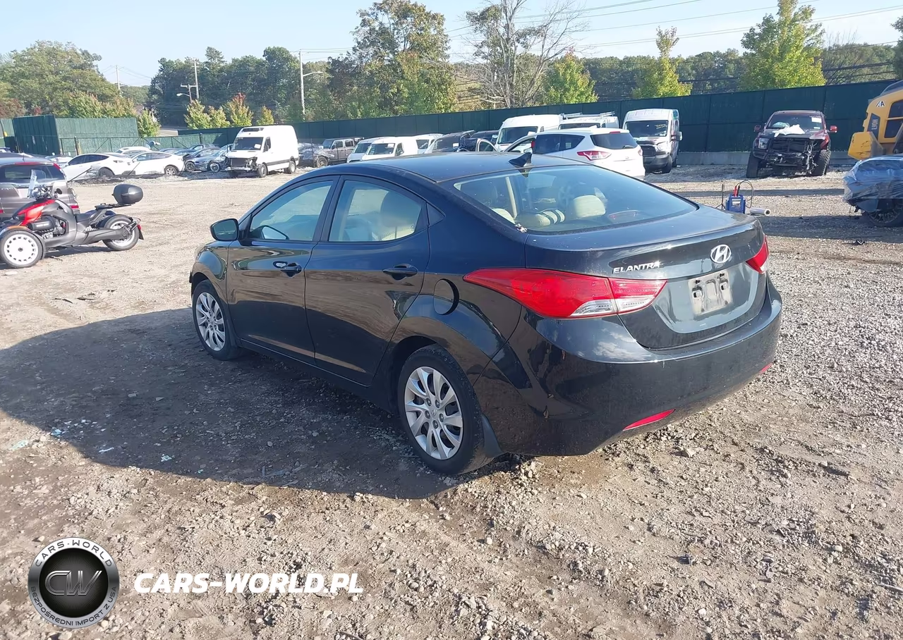 2012 Hyundai Elantra Gls VIN:5NPDH4AE2CH096233 - 3