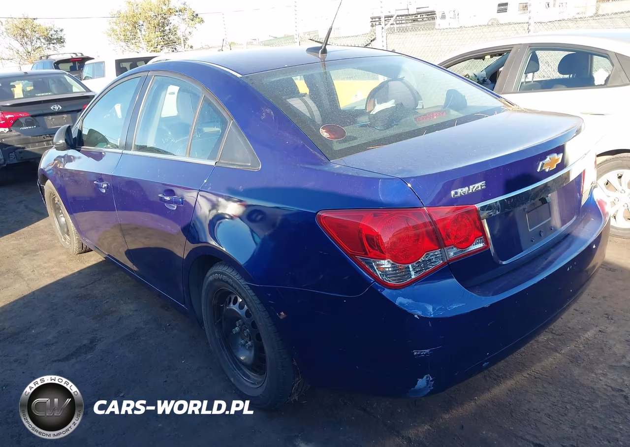 2012 Chevrolet Cruze Ls VIN:1G1PC5SH9C7367988 - 3