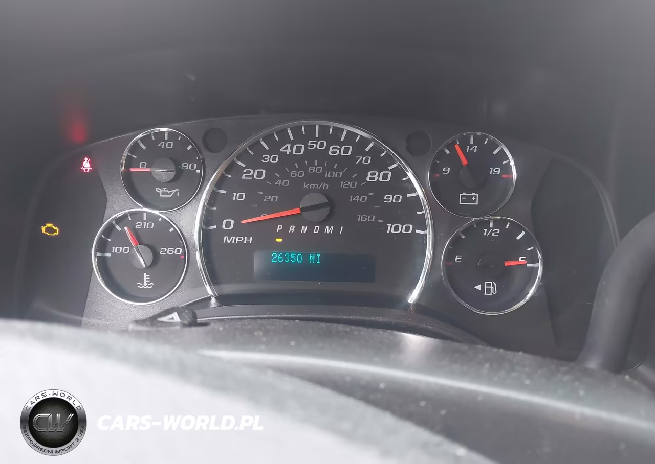 2018 Chevrolet Express 3500 Work Van VIN:1GCZGHFP0J1335230 - 7