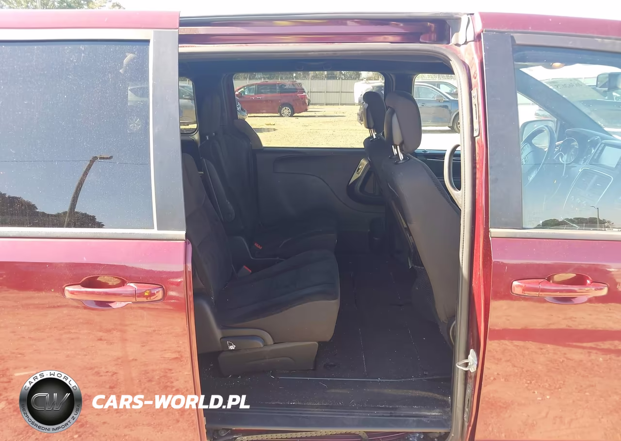 2018 Dodge Grand Caravan Se Plus VIN:2C4RDGBGXJR206383 - 8