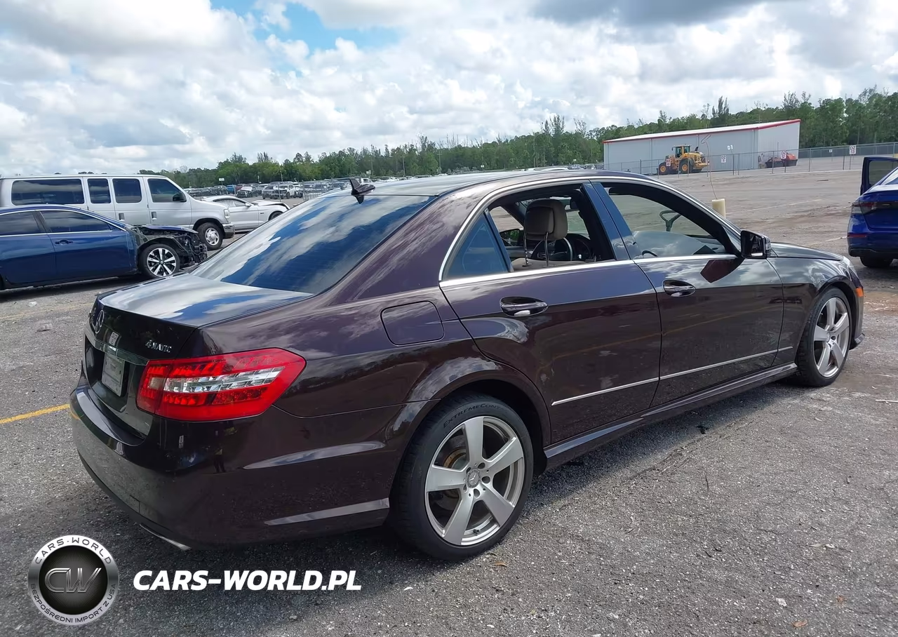 2011 Mercedes-Benz E 350 4Matic VIN:WDDHF8HB9BA434555 - 4