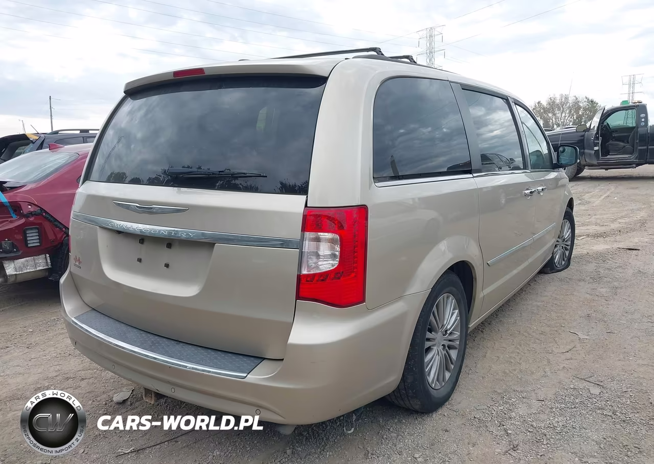 2014 Chrysler Town & Country Touring-L VIN:2C4RC1CG4ER168881 - 4