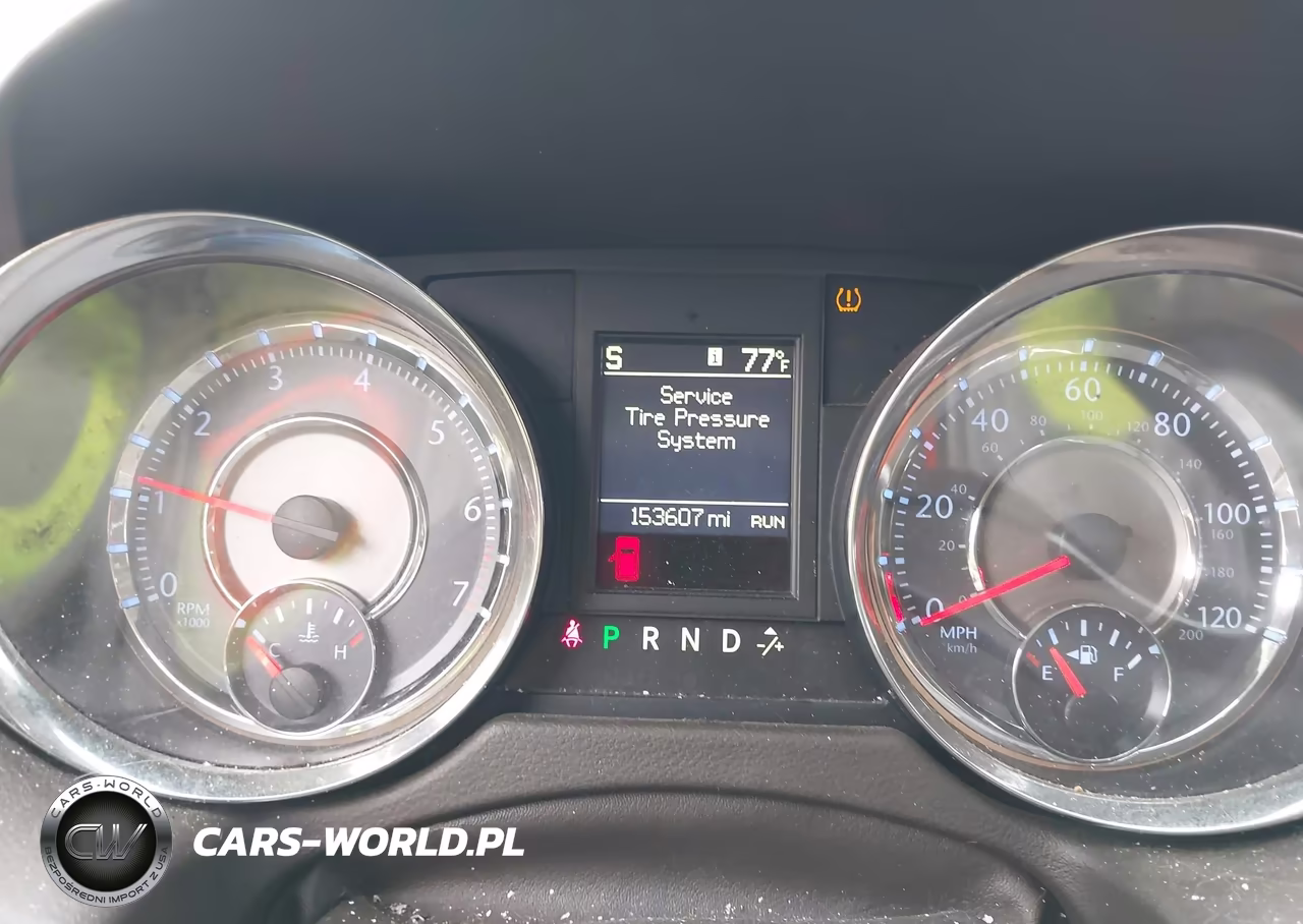 2014 Chrysler Town & Country Touring-L VIN:2C4RC1CG4ER168881 - 7