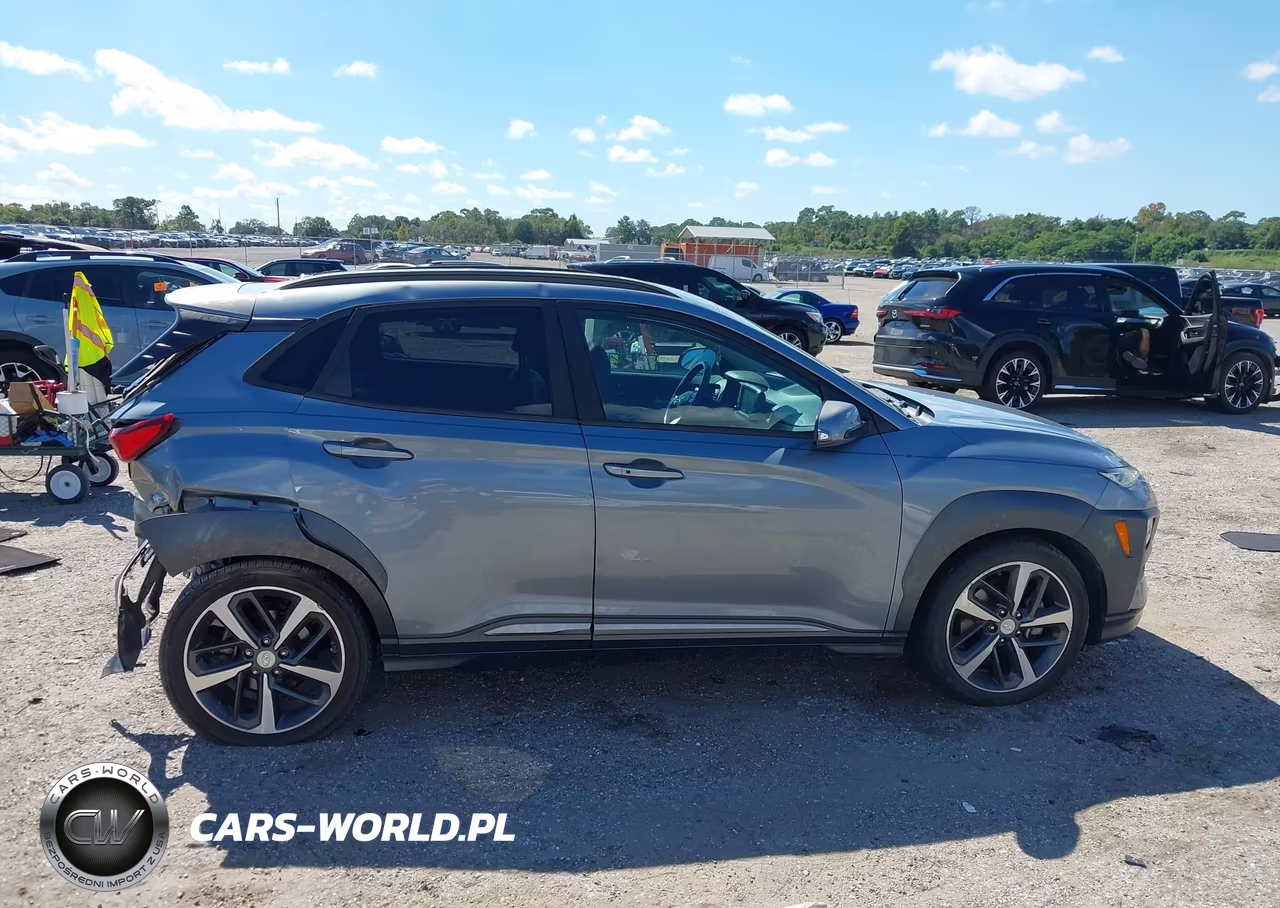 2018 Hyundai Kona Ultimate VIN:KM8K53A51JU065712 - 12