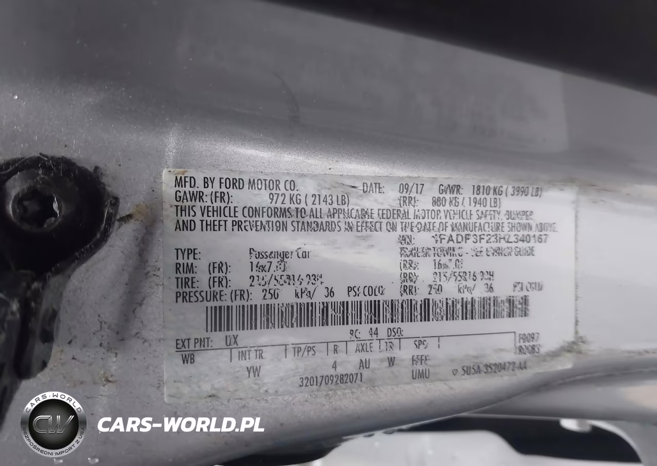 2017 Ford Focus Se VIN:1FADP3F23HL340167 - 9