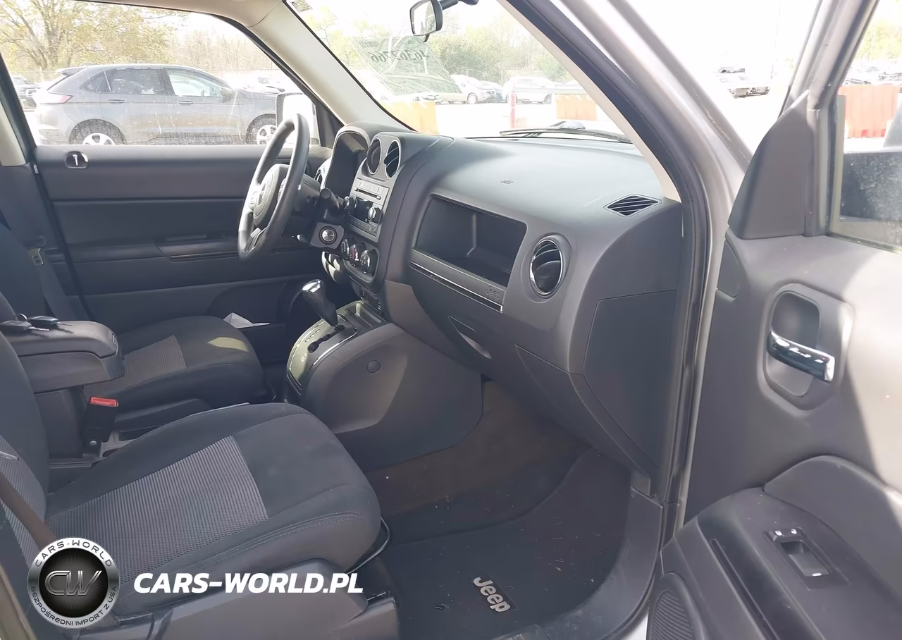 2015 Jeep Patriot Sport VIN:1C4NJPBB6FD387486 - 5