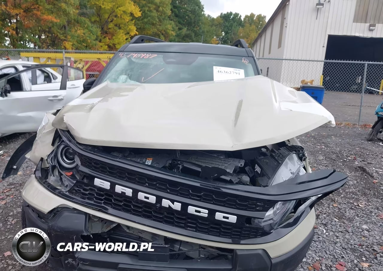 2025 Ford Bronco Sport Outer Banks VIN:3FMCR9CN0SRF68438 - 13