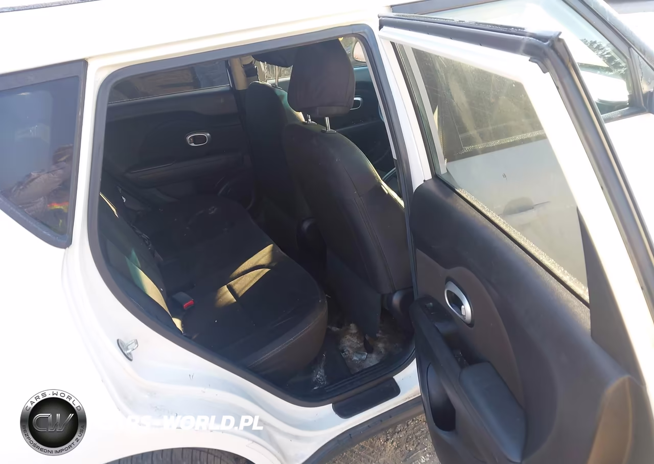 2016 Kia Soul VIN:KNDJN2A28G7378702 - 8