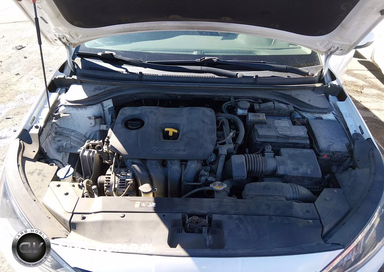 2020 Hyundai Elantra Sel VIN:5NPD84LF7LH568674 - 10