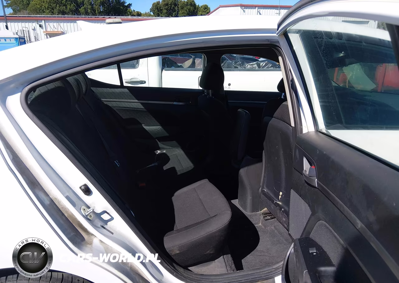 2020 Hyundai Elantra Sel VIN:5NPD84LF7LH568674 - 8