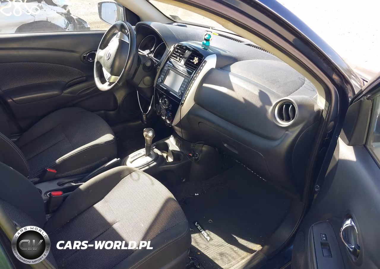 2017 Nissan Versa 1.6 Sl VIN:3N1CN7AP2HL886441 - 5
