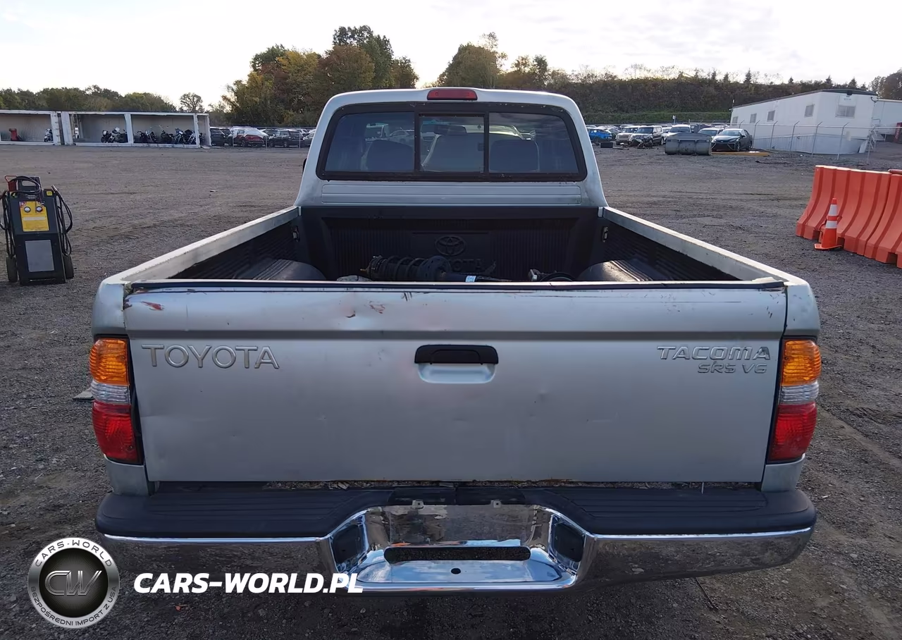 2002 Toyota Tacoma Base V6 VIN:5TEWN72N52Z110087 - 17