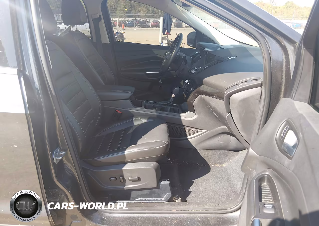 2017 Ford Escape VIN:1FMCU0JD5HUB87674 - 5