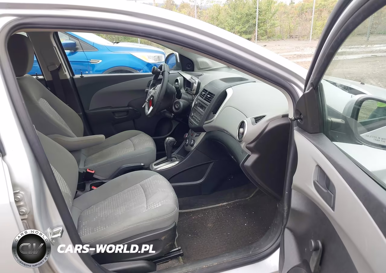 2016 Chevrolet Sonic Ls Auto VIN:1G1JA5SG3G4127751 - 5