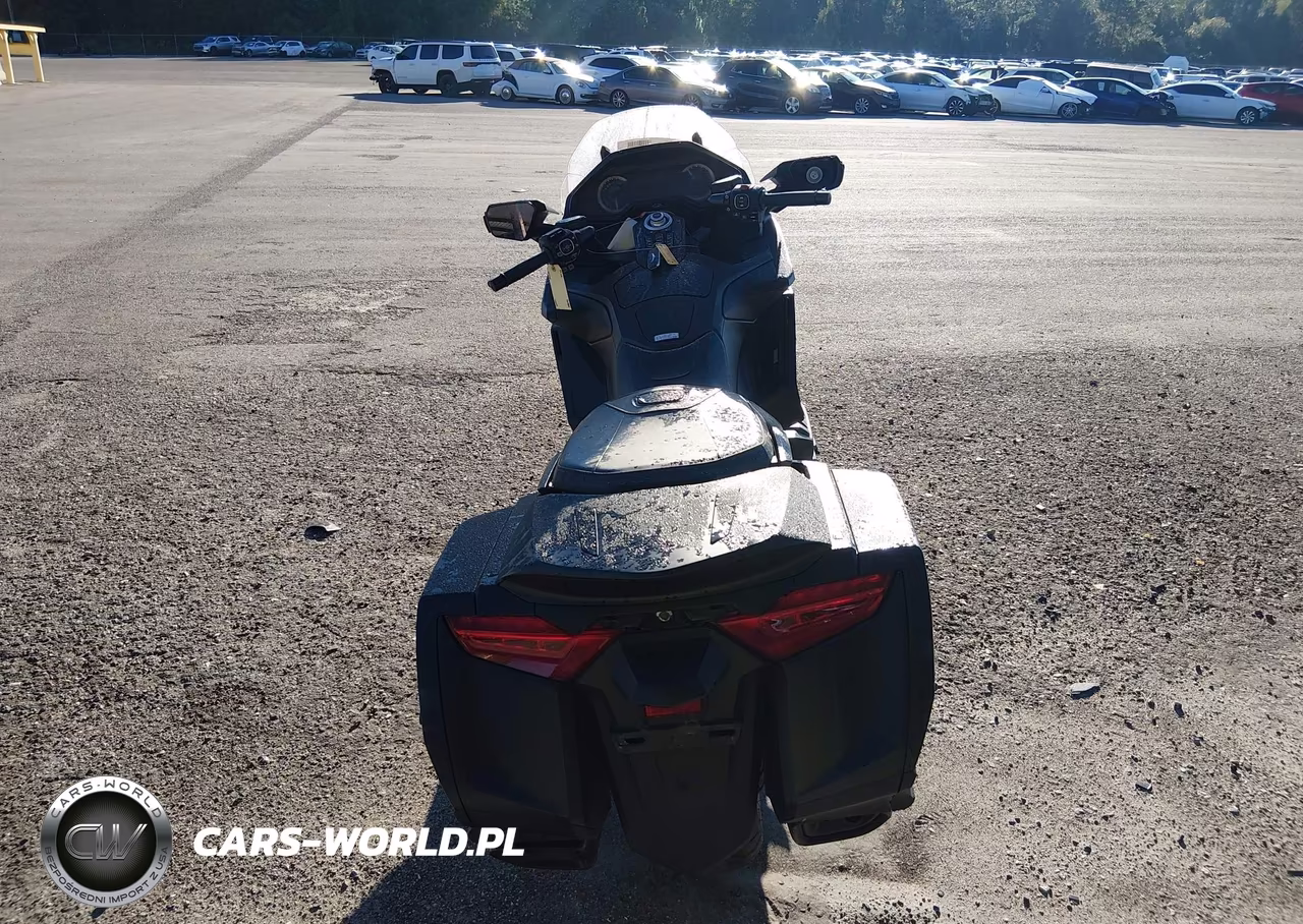2025 Honda Gl1800 B VIN:JH2SC7913SK700114 - 6