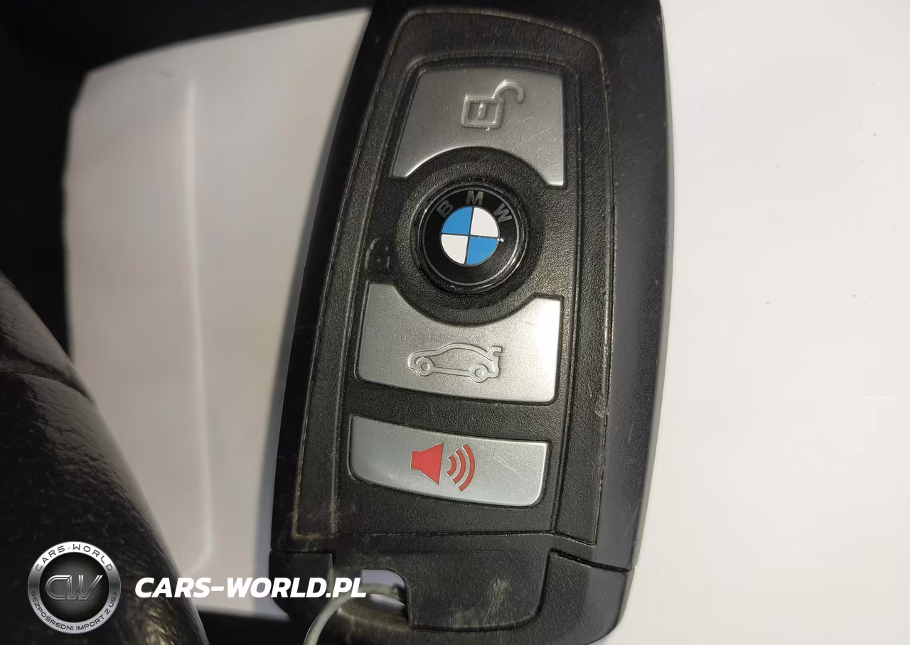 2018 BMW 320I xDrive VIN:WBA8A3C5XJA357932 - 11