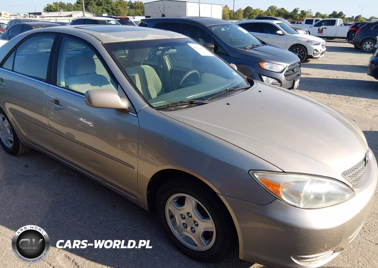 2002 Toyota Camry Le V6 – zdjęcie 1 z 11