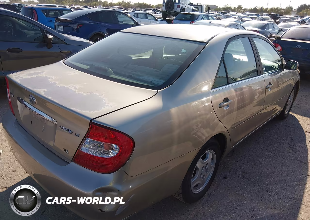 2002 Toyota Camry Le V6 VIN:4T1BF32K12U506290 - 4