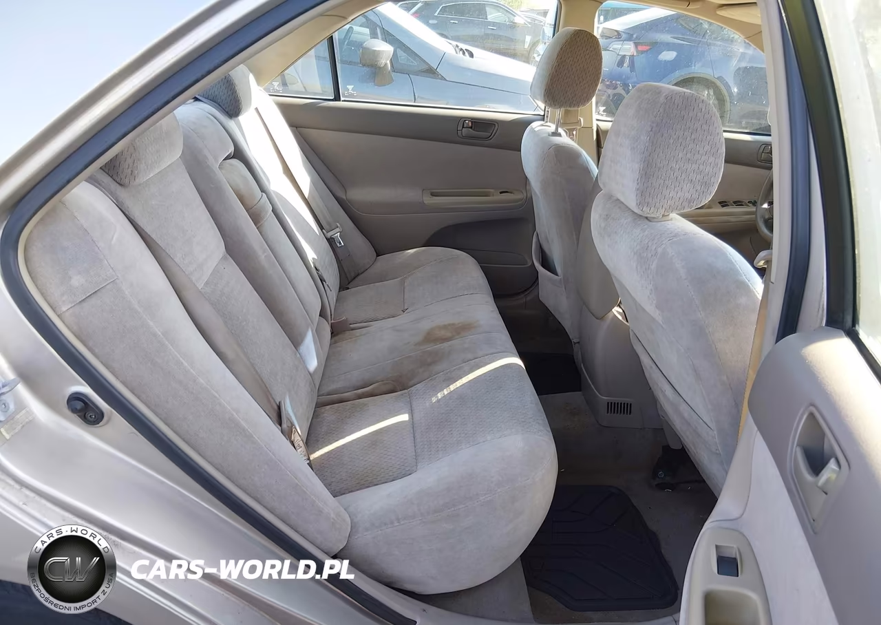 2002 Toyota Camry Le V6 VIN:4T1BF32K12U506290 - 8