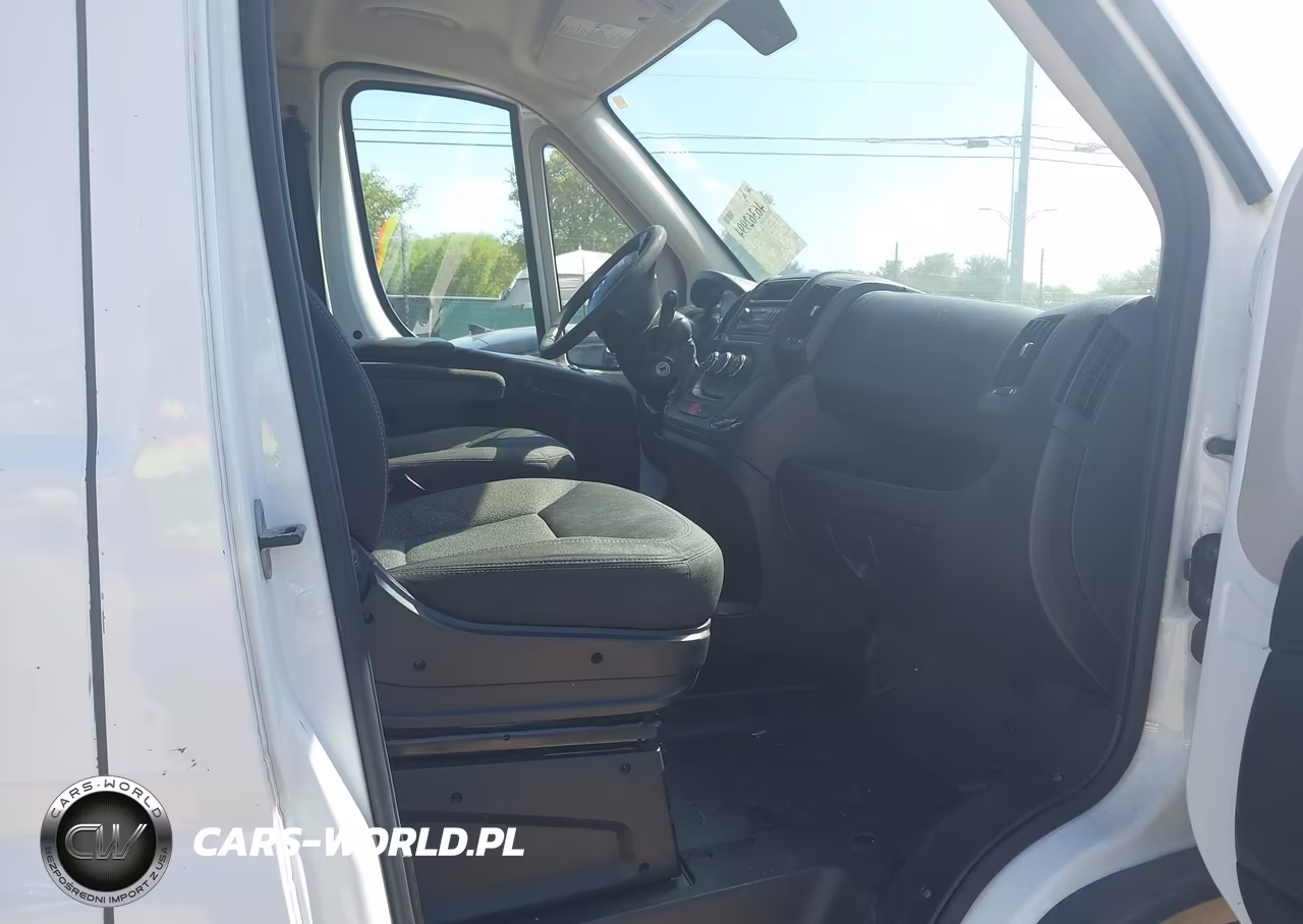 2015 Ram Promaster 1500 Low Roof VIN:3C6TRVAGXFE519298 - 5