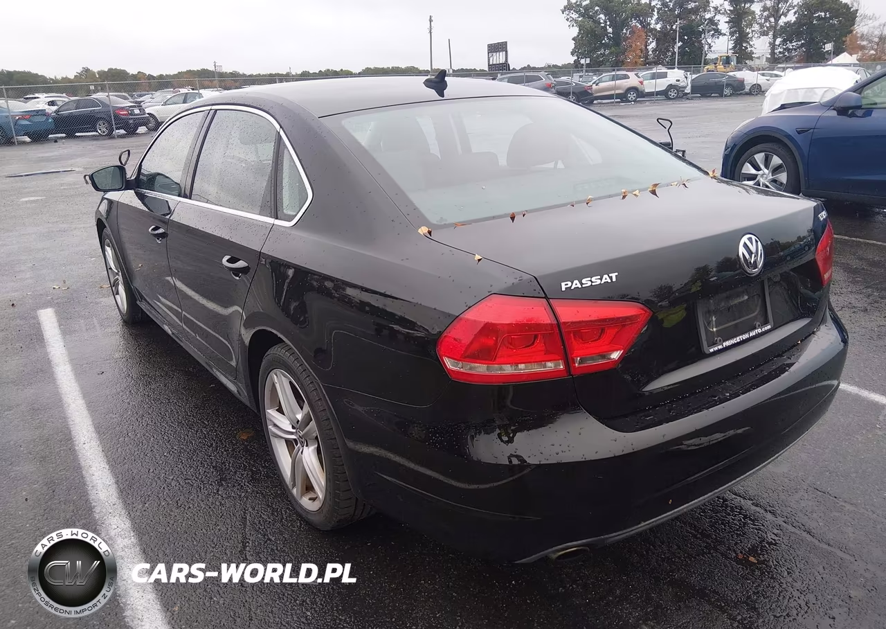 2014 Volkswagen Passat 1.8T Se VIN:1VWBT7A31EC071731 - 3