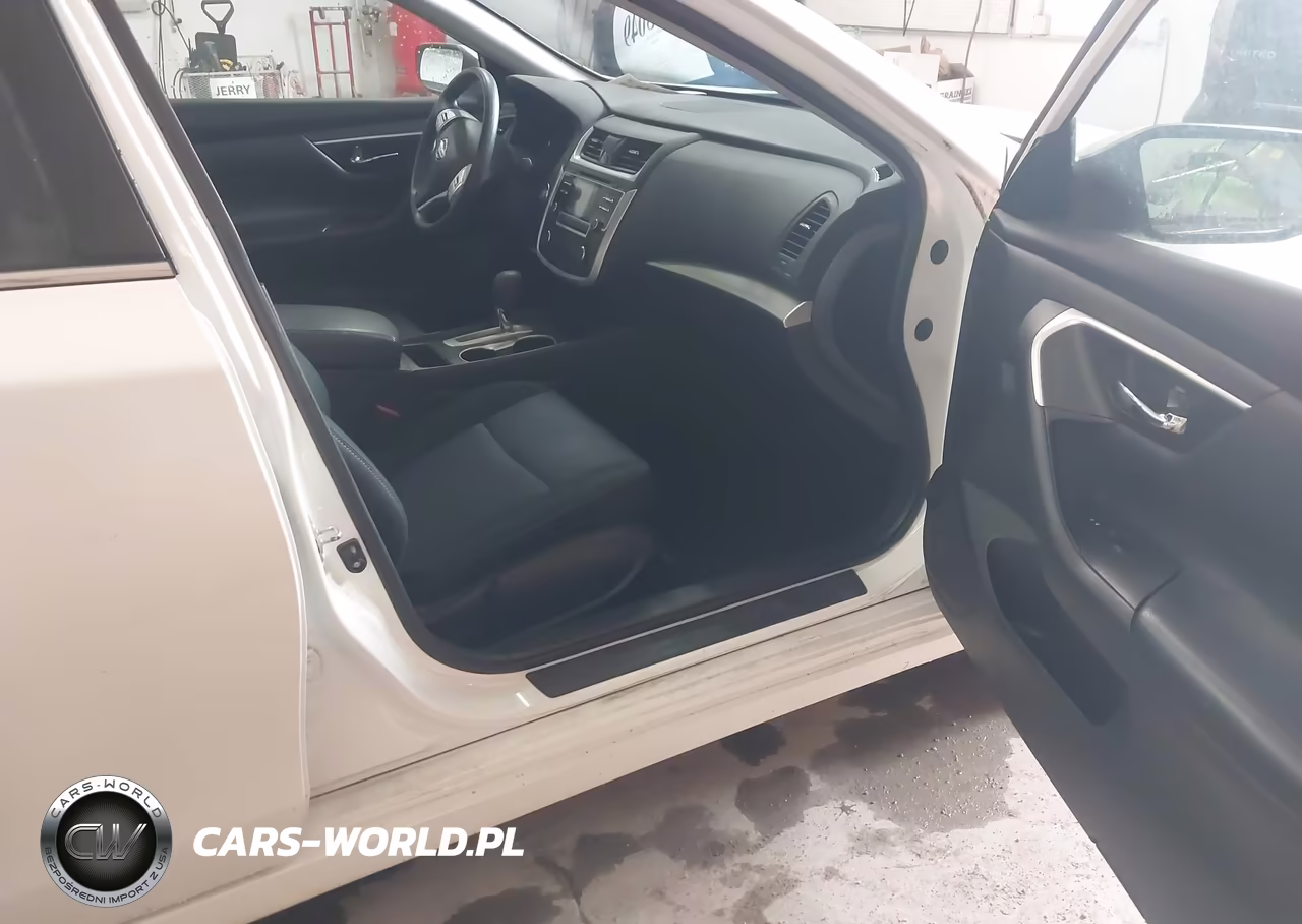 2016 Nissan Altima 2.5 S VIN:1N4AL3APXGC117544 - 5