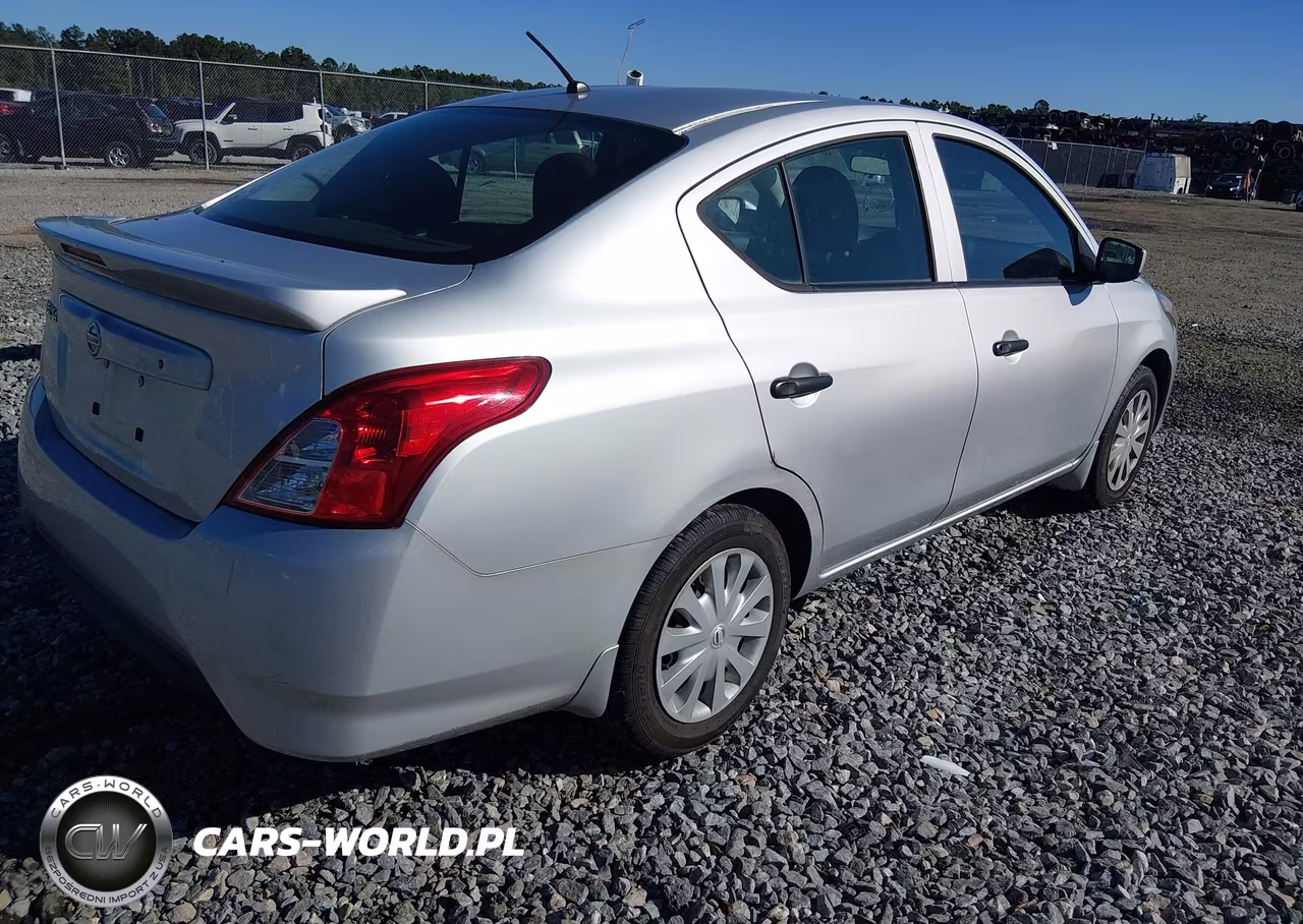 2018 Nissan Versa 1.6 S+ VIN:3N1CN7AP4JL810029 - 4