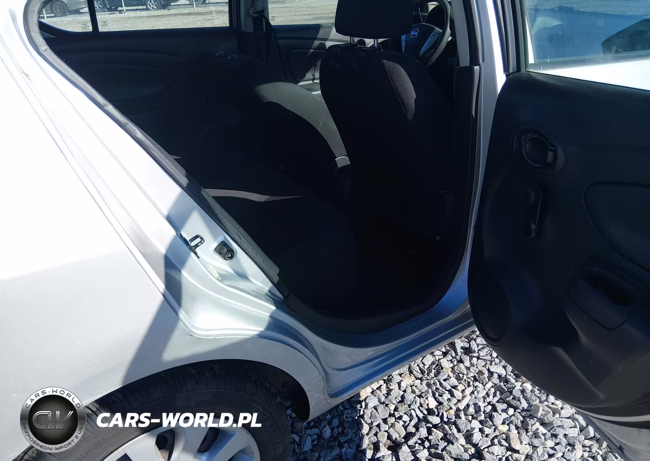 2018 Nissan Versa 1.6 S+ VIN:3N1CN7AP4JL810029 - 8
